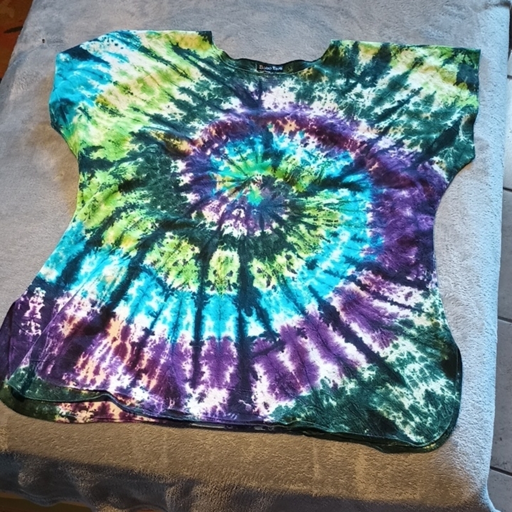 Colorful Tie-Dye Tunic